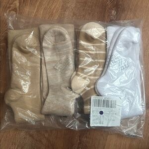 New In Bag Tommie Copper 4pk UltraBlend OTC Compression Socks size Med